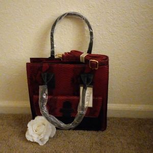 Black & Red Purse